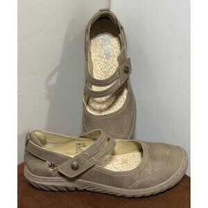 JBU FAWN MEMORY FOAM HOOK AND LOOP CASUAL FLATS TAN SHOES WOMENS SIZE 6.5M